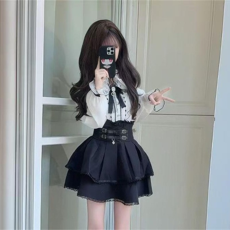 Japoński gotycki styl Y2k Loli – Blouse Off Shoulder recenzja i cena