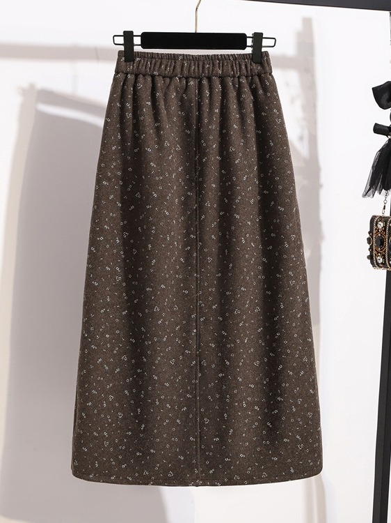 Jesienno-zimowa, luźna spódnic – Midi Skirt Floral recenzja i cena